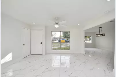 2926 Knotty Oaks Trl Trail, Houston, TX 77045 - Photo 17