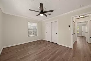 4718 Blanton Blvd, Houston, TX 77092 - Photo 19