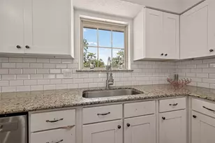 4718 Blanton Blvd, Houston, TX 77092 - Photo 13