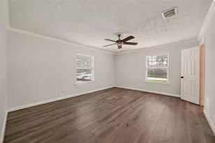 4718 Blanton Blvd, Houston, TX 77092 - Photo 21