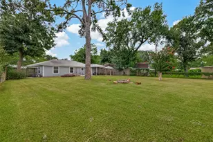 4718 Blanton Blvd, Houston, TX 77092 - Photo 31