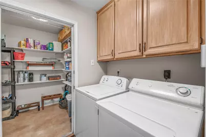 2307 W Briargate Drive, Bryan, TX 77802 - Photo 21
