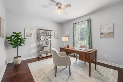 2307 W Briargate Drive, Bryan, TX 77802 - Photo 17