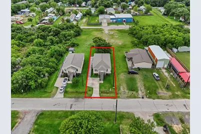 335 6th Street, San Leon, TX 77539 - Photo 5