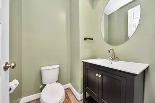 9830 Magnolia Village Ln, Houston, TX 77080 - Photo 11