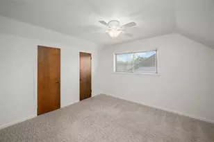 1906 Spillers Ln, Houston, TX 77043 - Photo 25