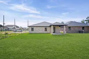 13110 Lake Conroe Bay Rd, Willis, TX 77318 - Photo 35