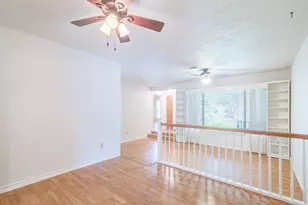 1708 Capstan Rd, Houston, TX 77062 - Photo 9