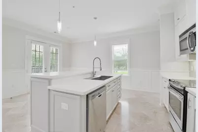 2802 Morrison Street #109, Houston, TX 77009 - Photo 5