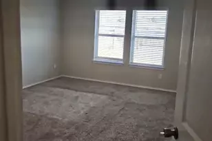 14421 Sugar Pines Dr, Conroe, TX 77302 - Photo 11