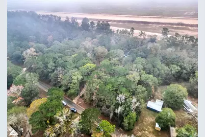 58 County Road 3893 E, Cleveland, TX 77328 - Photo 3