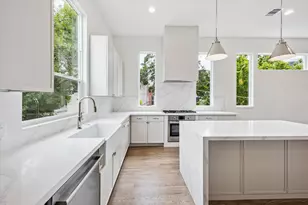 310 Fowler St, Houston, TX 77007 - Photo 7