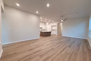 22214 Mount Whitney Rd, Waller, TX 77484 - Photo 7