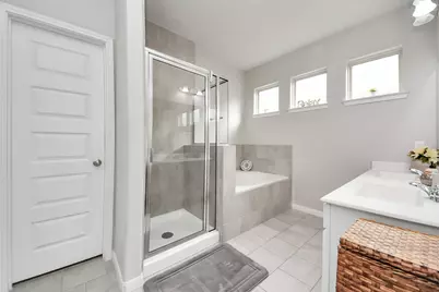 5324 Cj Walker Lane, Houston, TX 77048 - Photo 17