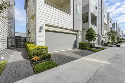 2705 Eado Edge Court Court, Houston, TX 77020 - Photo 3