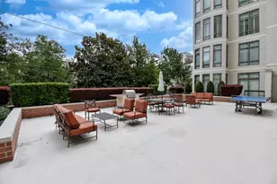 2211 Briarglen Dr, Houston, TX 77027 - Photo 33
