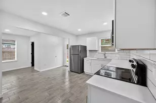 715 Nell St, Pasadena, TX 77506 - Photo 5