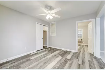 2202 Park Street #12, Houston, TX 77019 - Photo 7