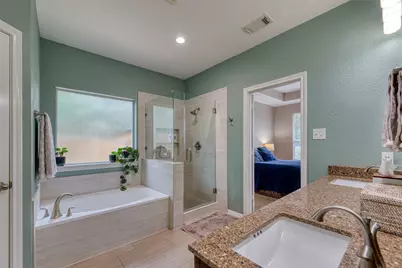 6 Red Adler Place, The Woodlands, TX 77382 - Photo 23