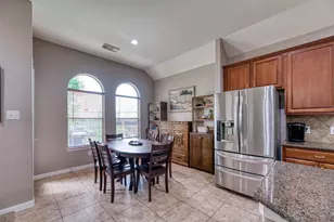 6 Red Adler Pl, The Woodlands, TX 77382 - Photo 13