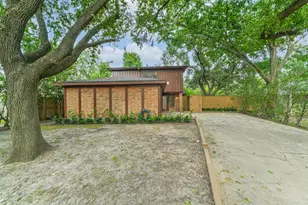 3111 Rockyridge Dr, Houston, TX 77063 - Photo 33