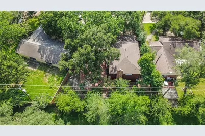 3111 Rockyridge Drive, Houston, TX 77063 - Photo 41