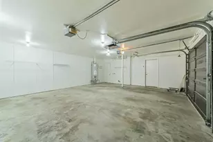 3111 Rockyridge Dr, Houston, TX 77063 - Photo 31