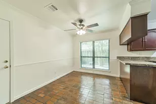 3111 Rockyridge Dr, Houston, TX 77063 - Photo 17