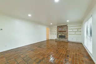 3111 Rockyridge Dr, Houston, TX 77063 - Photo 9