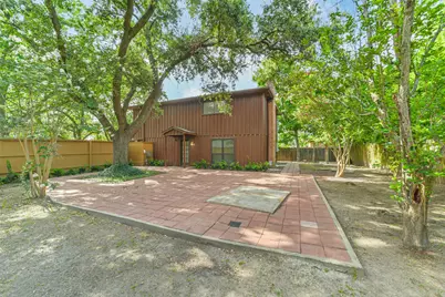 3111 Rockyridge Drive, Houston, TX 77063 - Photo 35