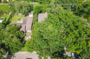 3111 Rockyridge Dr, Houston, TX 77063 - Photo 39
