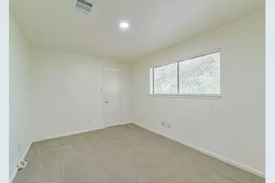 3111 Rockyridge Drive, Houston, TX 77063 - Photo 23