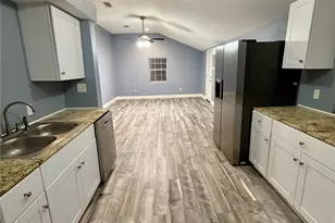 2322 Central St, Dickinson, TX 77539 - Photo 5