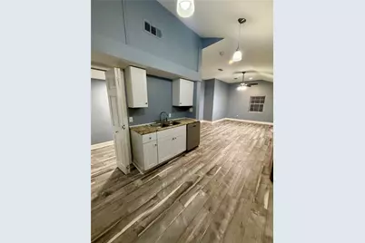 2322 Central Street #4, Dickinson, TX 77539 - Photo 7