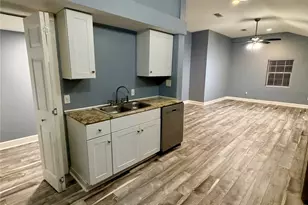 2322 Central St, Dickinson, TX 77539 - Photo 7