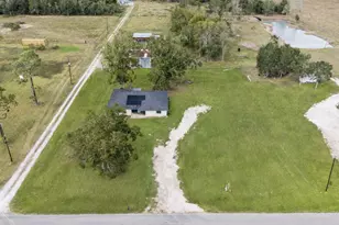 3889 County Rd 155, Alvin, TX 77511 - Photo 7