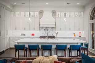 251 Sugar Berry Cir, Houston, TX 77024 - Photo 13