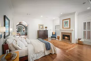 251 Sugar Berry Cir, Houston, TX 77024 - Photo 23