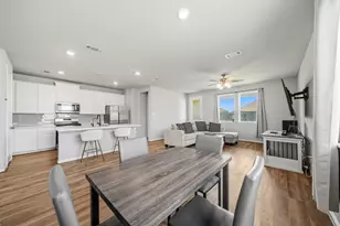 2420 Solaris Bnd Dr, Katy, TX 77493 - Photo 11