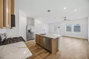 2602 McHenry Lndg Ln, Houston, TX 77051 - Photo 3