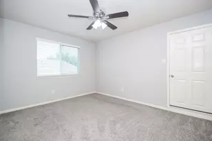 14319 Heath Falls Ln, Cypress, TX 77429 - Photo 25