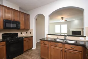 14319 Heath Falls Ln, Cypress, TX 77429 - Photo 11