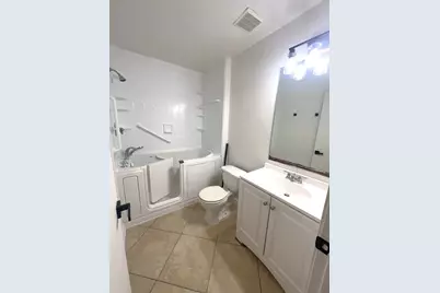 810 Chance Lane, Baytown, TX 77521 - Photo 9