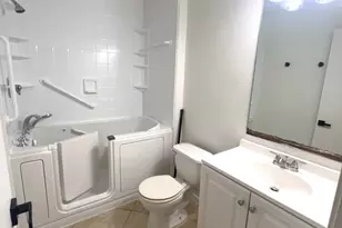 810 Chance Ln, Baytown, TX 77521 - Photo 9