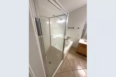 810 Chance Lane, Baytown, TX 77521 - Photo 19