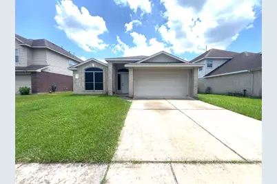 810 Chance Lane, Baytown, TX 77521 - Photo 1