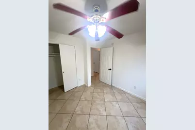 810 Chance Lane, Baytown, TX 77521 - Photo 11