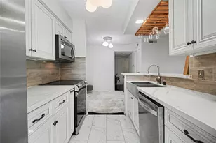 1900 Bay Area Blvd, Houston, TX 77058 - Photo 7