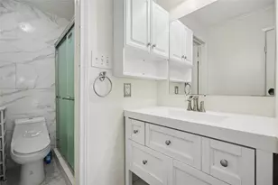 1900 Bay Area Blvd, Houston, TX 77058 - Photo 15