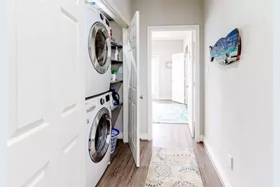 11221 Schwartz Drive, Galveston, TX 77554 - Photo 15